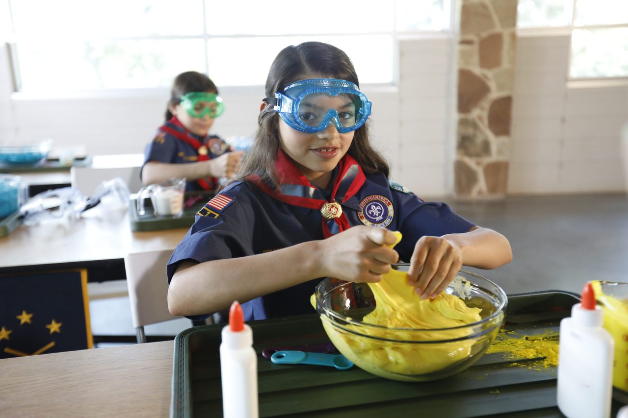 STEM project around the table.